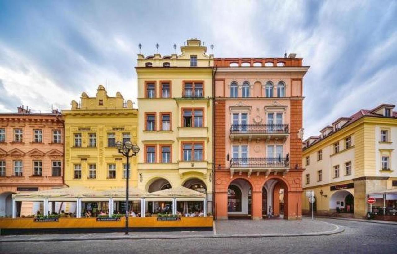 Unique Central Square Business Apt. Hradec Králové 외부 사진